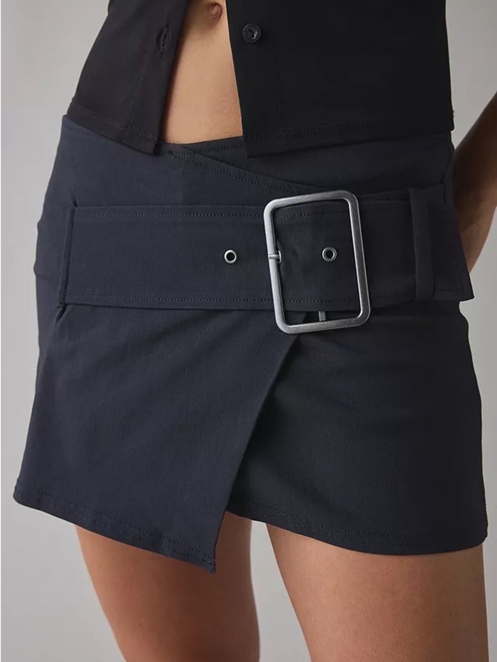 Urban Outfitters Kimchi Blue Low-Rise Belted Wrap Micro Mini Skort Black